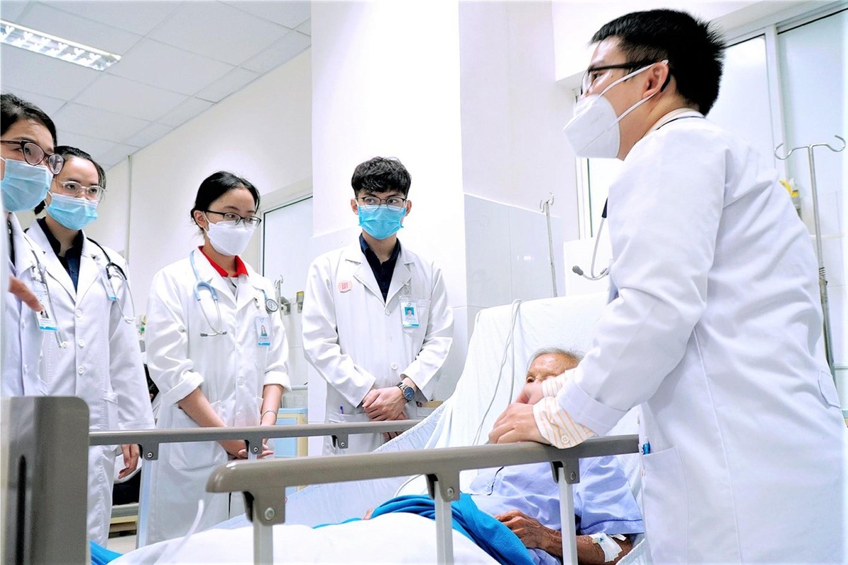 Nhiều vi&ecirc;n chức được k&eacute;o d&agrave;i tuổi nghỉ hưu đến 5 năm