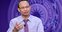 Xăng giảm, giá hàng hóa vẫn neo cao: "Không thể điều chỉnh trễ hàng tháng"