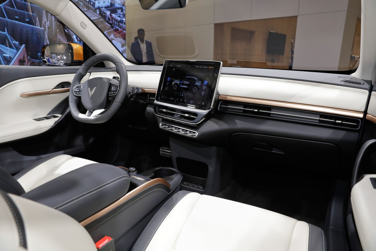 Cận cảnh nội thất VinFast VF6 tại Paris Motor Show Cận cảnh nội thất VinFast VF6 tại Paris Motor Show