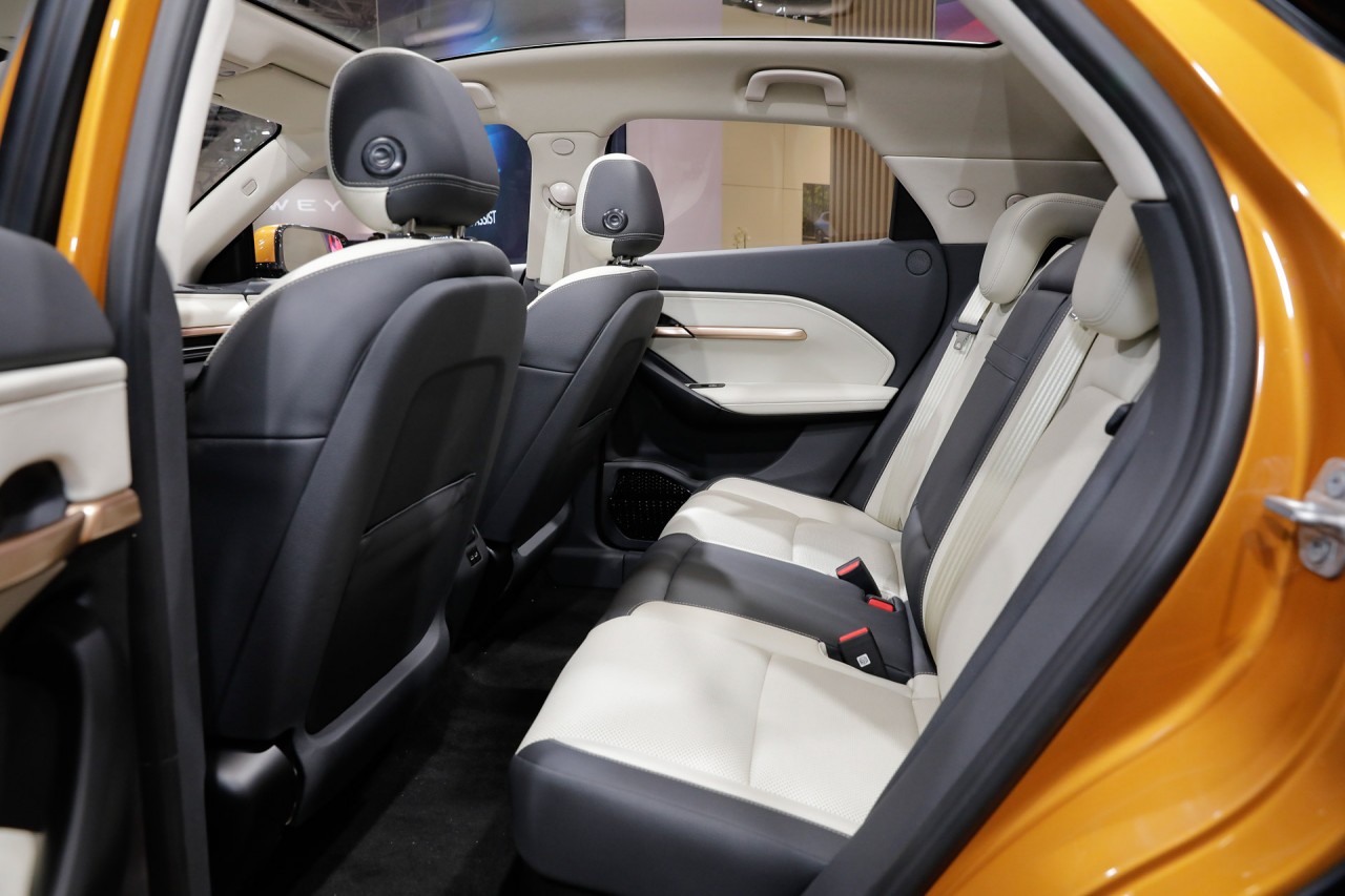 Cận cảnh nội thất VinFast VF6 tại Paris Motor Show Cận cảnh nội thất VinFast VF6 tại Paris Motor Show