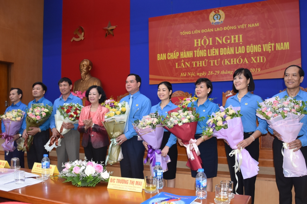 xay dung doi ngu chu tich cong doan co so ngoai nha nuoc kho nhung phai quyet tam lam