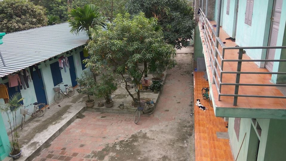Nhà trọ tăng giá, công nhân lao đao vì tiền thuê nhà