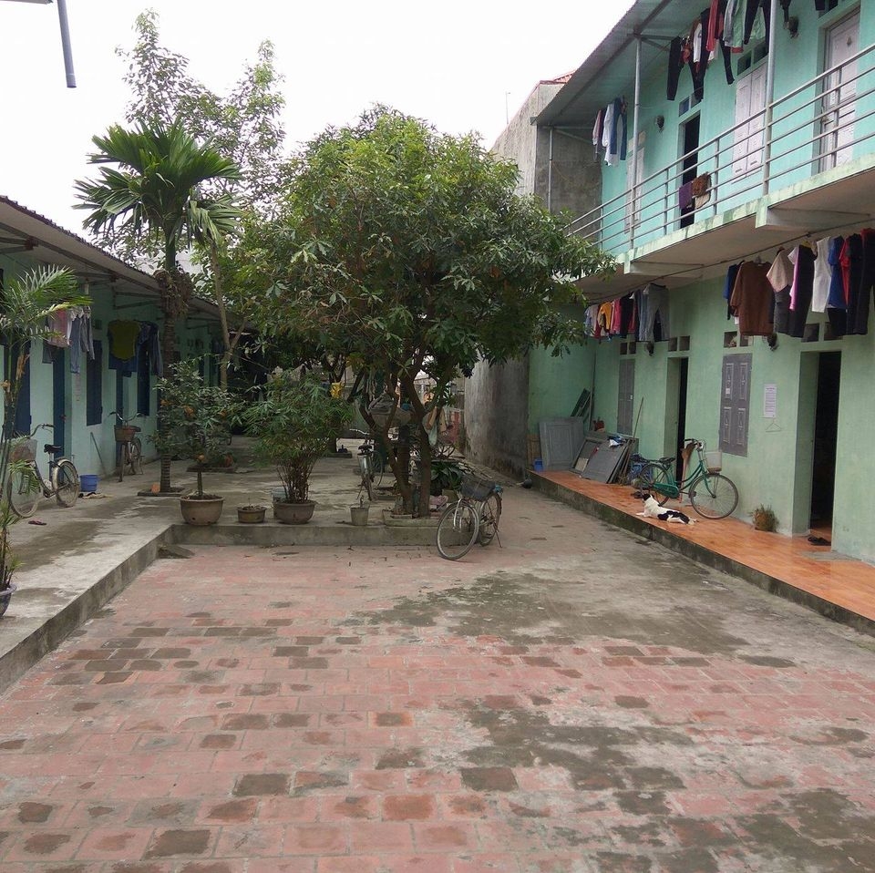 Nhà trọ tăng giá, công nhân lao đao vì tiền thuê nhà