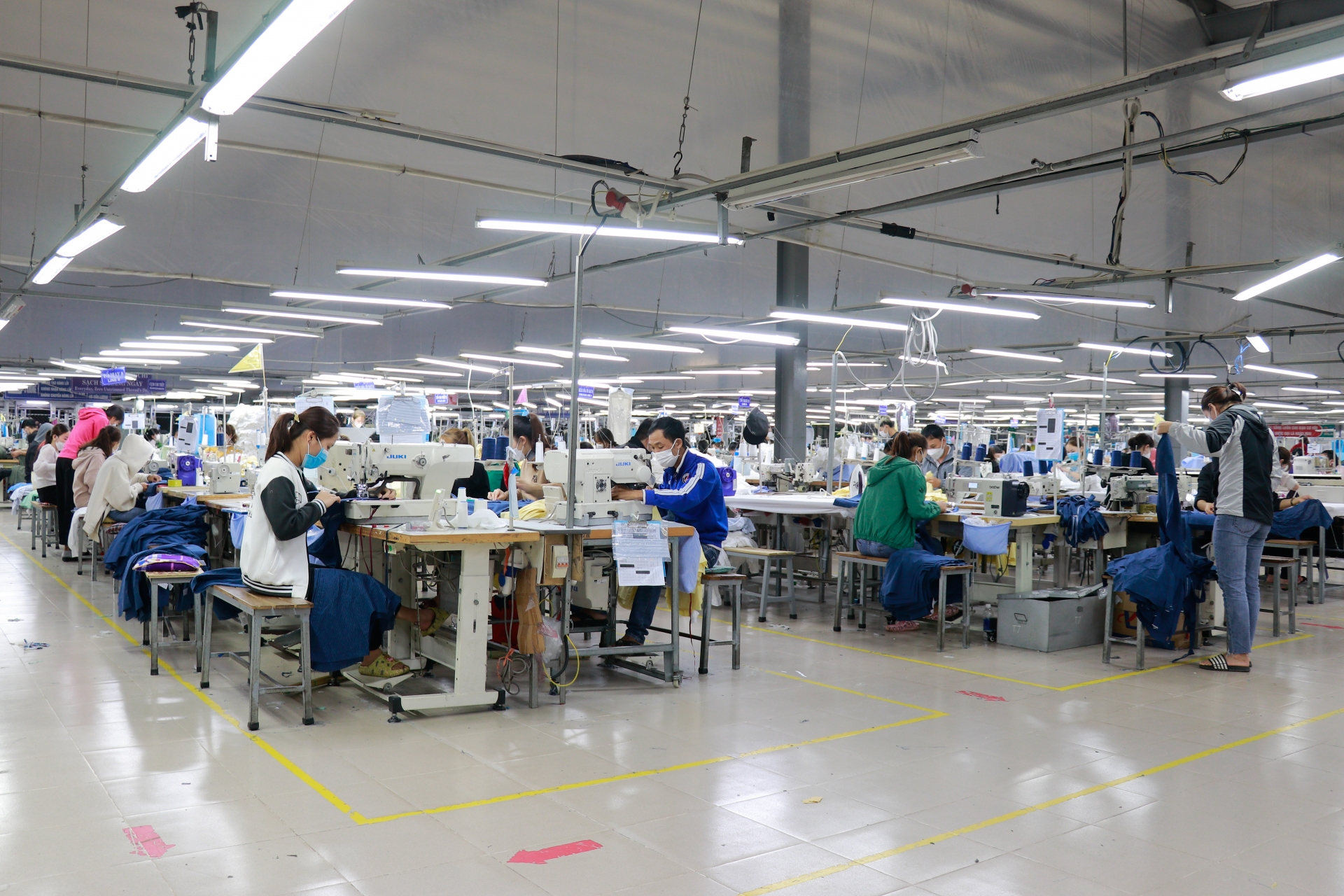 Nỗ lực để sản xuất an toàn, hiệu quả Nỗ lực để sản xuất an toàn, hiệu quả