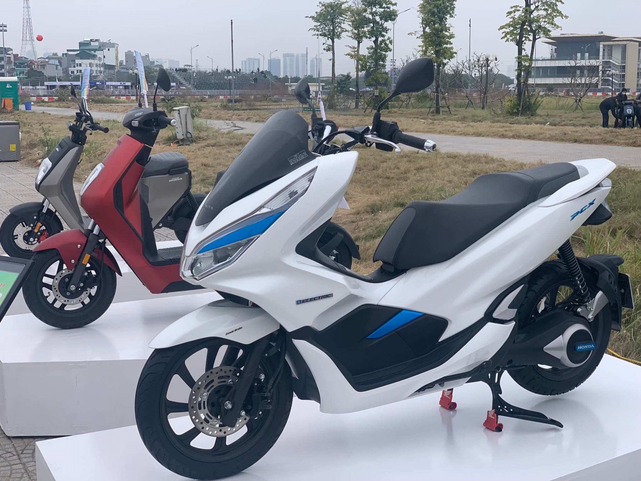 Xe máy điện Honda PCX Electric về Việt Nam khó bán