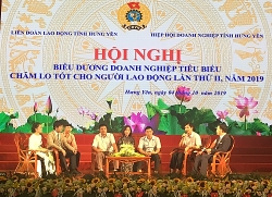 Biểu dương 90 doanh nghiệp tiêu biểu chăm lo tốt người lao động