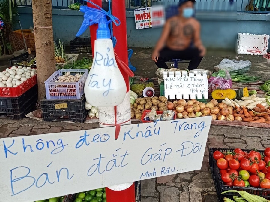 hoa qua mien phi va loi hua cua anh ban rau