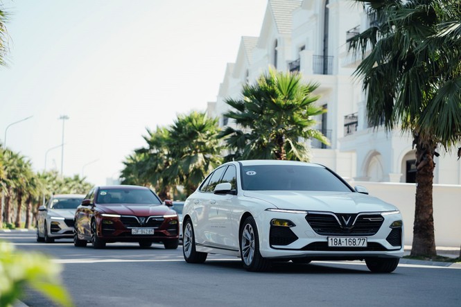 VinFast Lux khẳng định vị thế xe sang được ưa chuộng nhất Việt Nam vinfast lux khang dinh vi the xe sang duoc ua chuong nhat viet nam