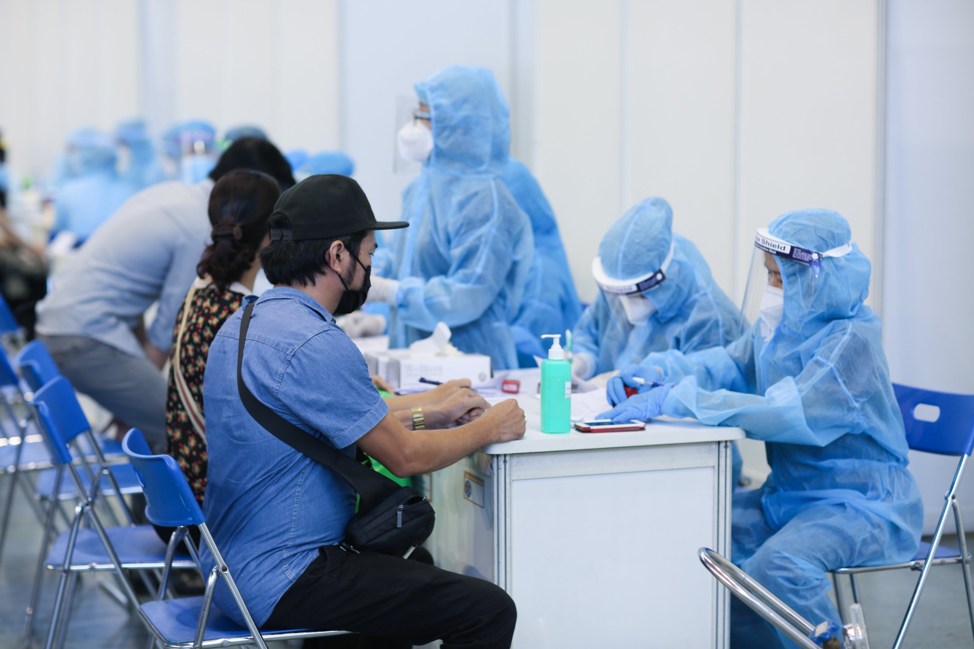 Doanh nghiệp sản xuất, kinh doanh trong đại dịch Covid-19: Dù khó mấy cũng không bỏ cuộc