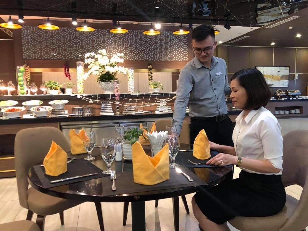 Lao động ngành du lịch vẫn gặp khó khăn vì “thời điểm vàng” đã qua Lao động ngành du lịch vẫn gặp khó khăn vì “thời điểm vàng” đã qua