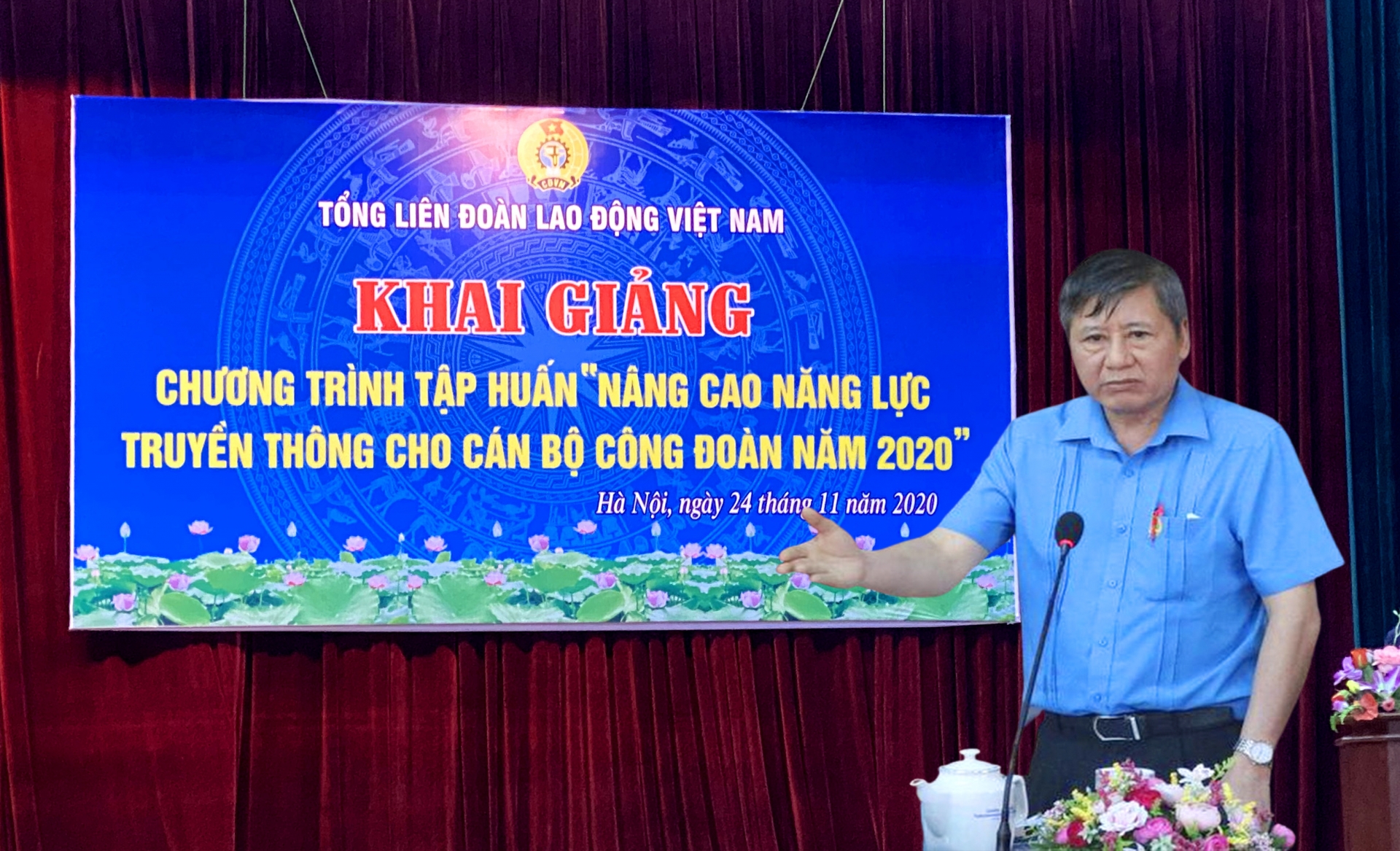 “Mỗi cán bộ công đoàn là một nhà báo” “Mỗi cán bộ công đoàn là một nhà báo”