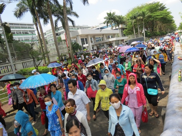 nu cong nhan gan bo 20 nam voi cong ty pouyuen chua bao gio nghi mot ngay se mat viec