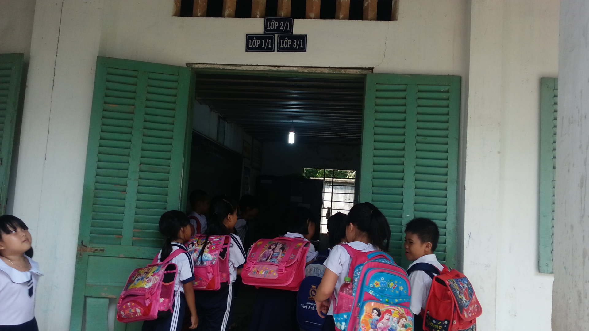 Một lớp học từng được bố trí 3 ca ở Đồng Nai 2853 20150904 100921