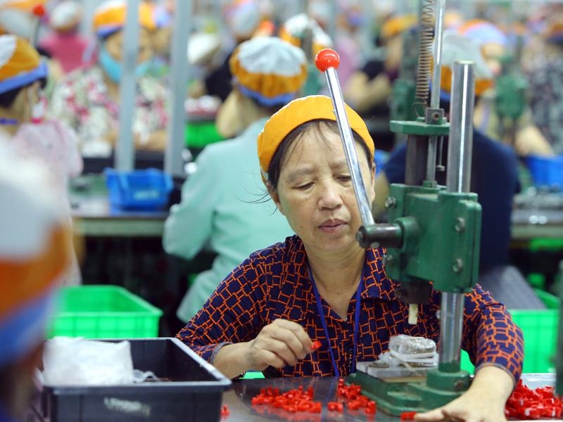 Nếu đến tuổi hưu mà chưa đủ năm đóng BHXH để được nhận lương hưu, người lao động có thể đóng 1 lần để được nhận lương hưu 2920 anh yyc thanh yyu ty