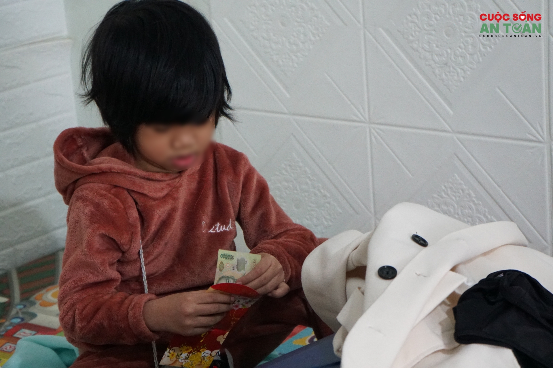 Tết này, có những người đàn bà cô đơn ở lại khu công nghiệp… Tết này, có những người đàn bà cô đơn ở lại khu công nghiệp…