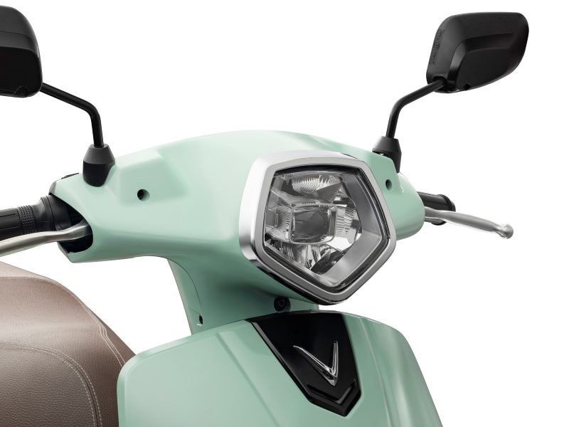 Xe máy điện VinFast Vento giá 56 triệu đồng tại Việt Nam Xe máy điện VinFast Vento giá 56 triệu đồng tại Việt Nam