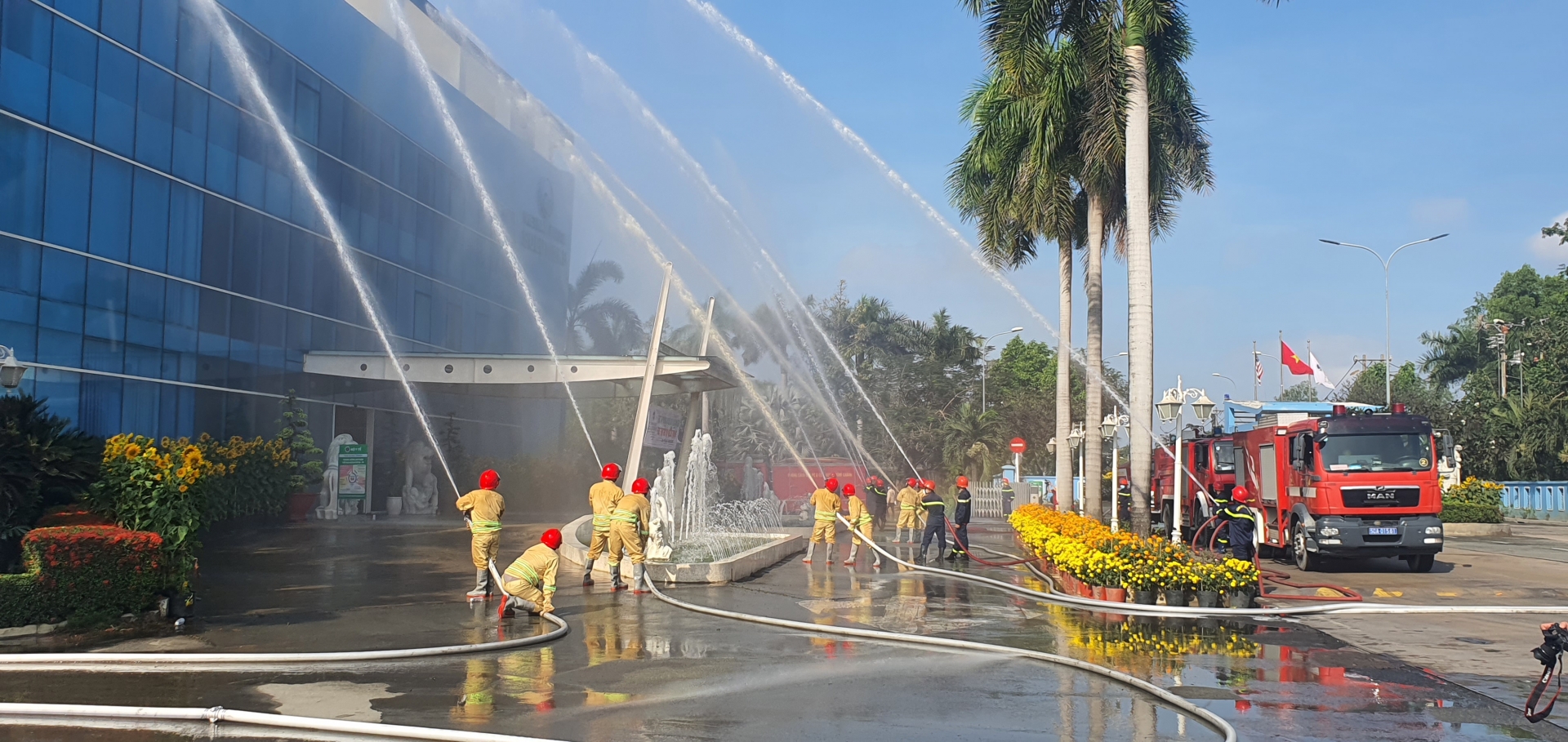 Diễn tập phương án chữa cháy, cứu hộ cứu nạn tại VWS Diễn tập phương án chữa cháy, cứu hộ cứu nạn tại VWS