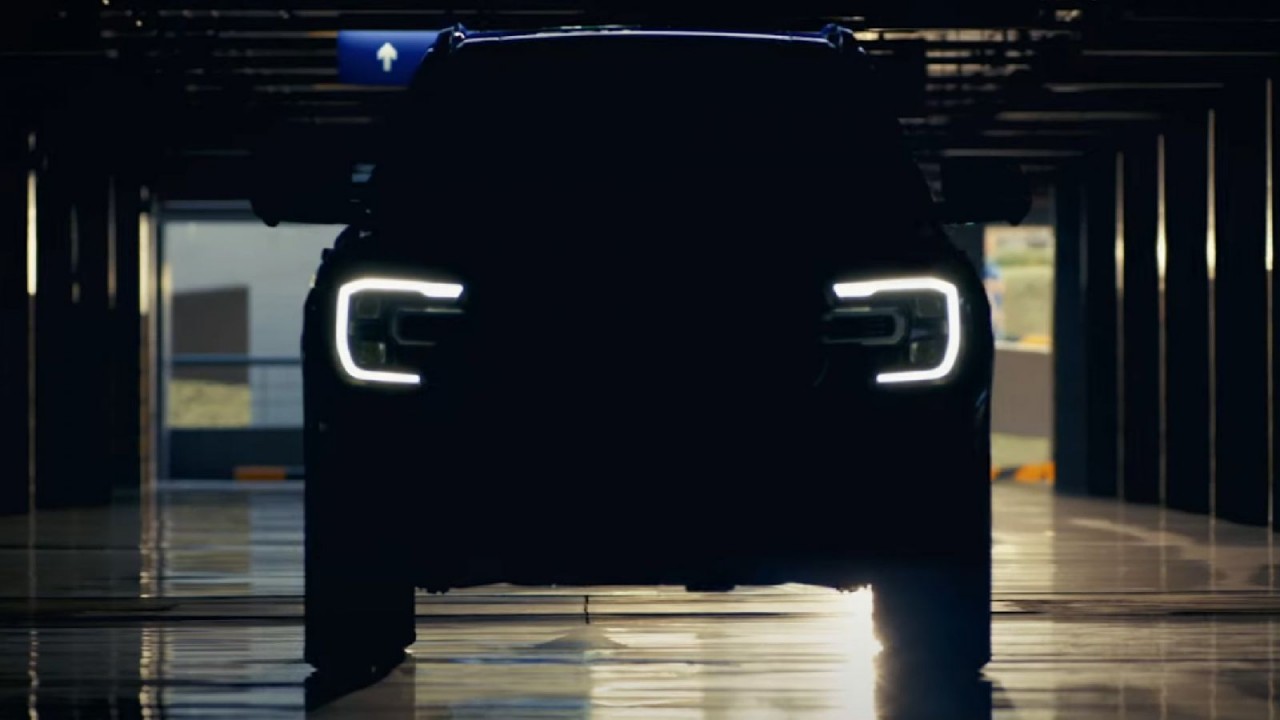 Ford Everest 2022 ra mắt toàn cầu vào ngày 1/3 Ford Everest 2022 ra mắt toàn cầu vào ngày 1/3