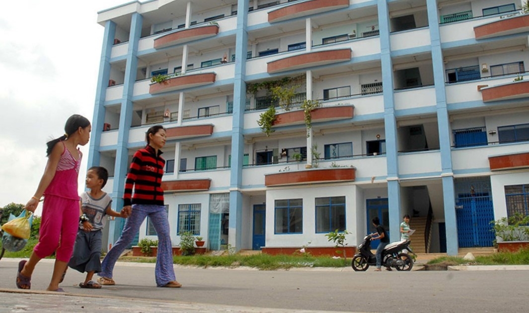 Giá nhà trên trời và giấc mơ dưới đất
