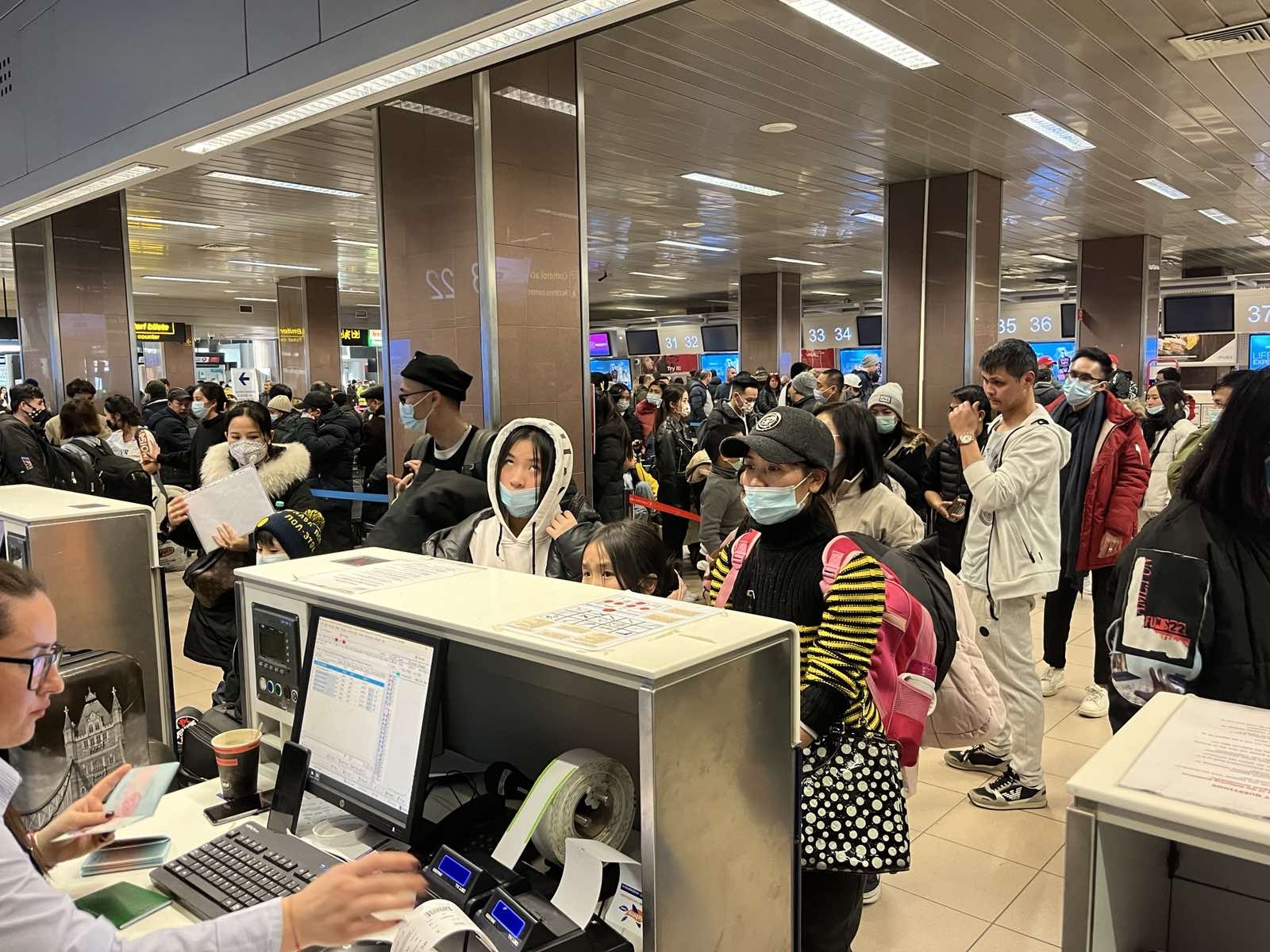 Sun Group, Vietnam Airlines triển khai 2 chuyến bay đưa người Việt tại Ukraine về nước