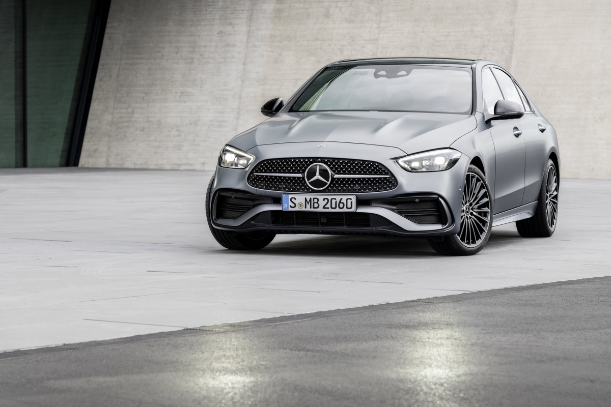 Mercedes-Benz C-Class thế hệ mới ra mắt tại Việt Nam vào cuối tháng 4 Mercedes-Benz C-Class thế hệ mới ra mắt tại Việt Nam vào cuối tháng 4