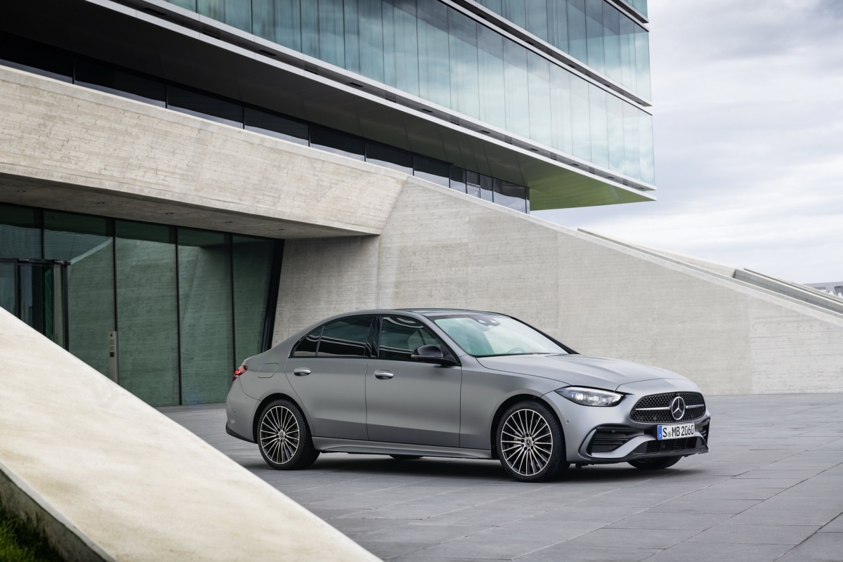 Mercedes-Benz C-Class thế hệ mới sẽ được ra mắt tại Việt Nam vào cuối tháng 4 Mercedes-Benz C-Class thế hệ mới sẽ được ra mắt tại Việt Nam vào cuối tháng 4