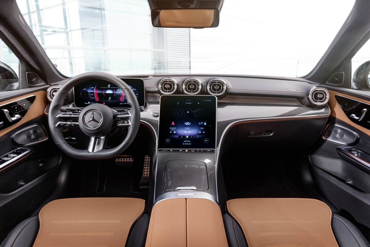 Mercedes-Benz C-Class thế hệ mới sẽ được ra mắt tại Việt Nam vào cuối tháng 4 Mercedes-Benz C-Class thế hệ mới sẽ được ra mắt tại Việt Nam vào cuối tháng 4