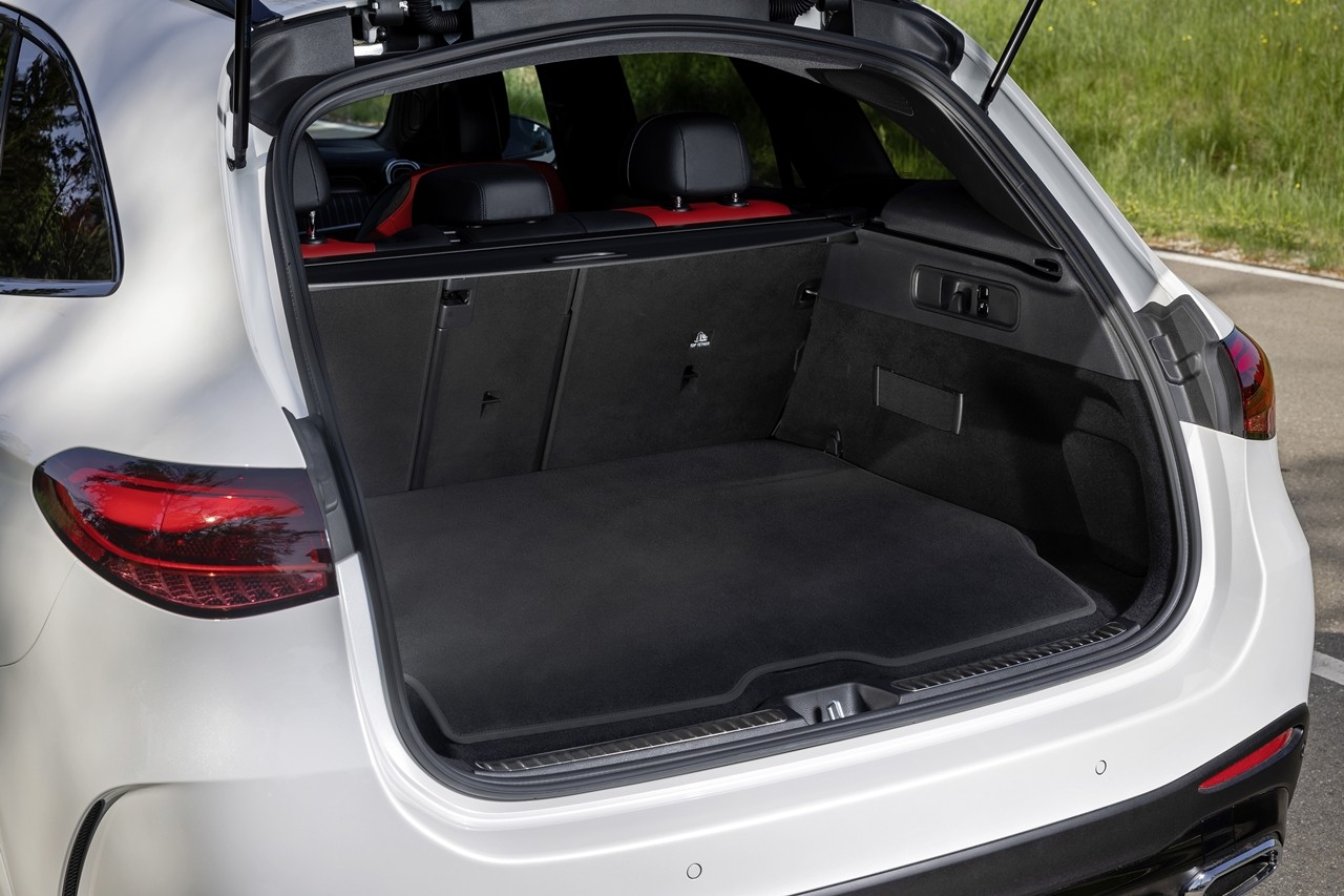 Ra mắt Mercedes-Benz GLC hoàn toàn mới Ra mắt Mercedes Benz GLC hoàn toàn mới