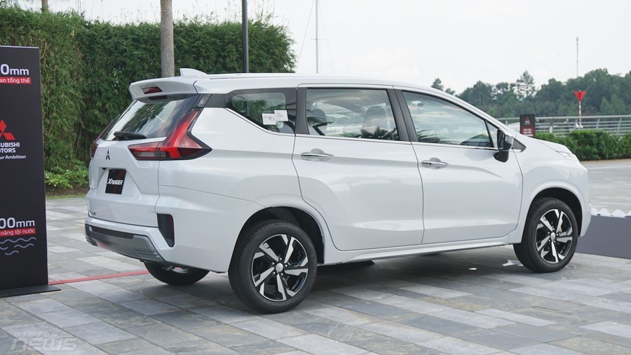 Cận cảnh Mitsubishi Xpander 2022 phiên bản cao cấp AT Premium Cận cảnh Mitsubishi Xpander 2022 phiên bản cao cấp AT Premium