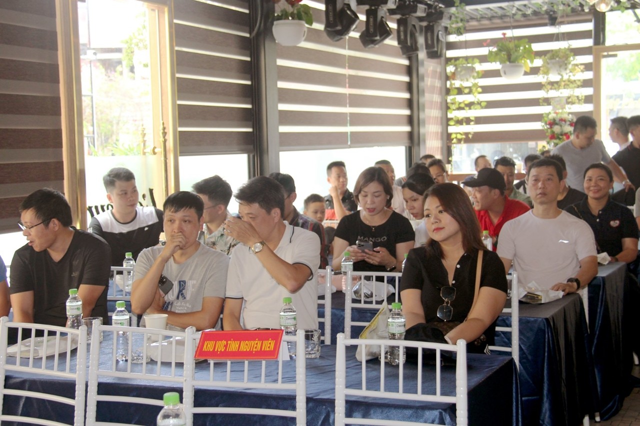 OtoFun Hải Phòng offline trước thềm Xếp xe kỷ lục hình bản đồ Việt Nam