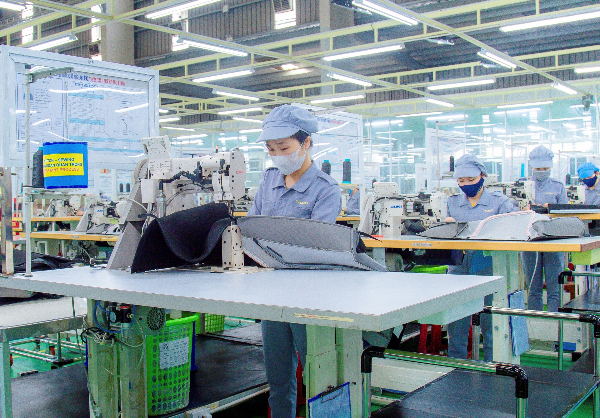 Tăng cường phòng, chống dịch sau khi xuất hiện ca mắc Covid-19 trong khu công nghiệp Tăng cường phòng, chống dịch sau khi xuất hiện ca mắc Covid-19 trong khu công nghiệp