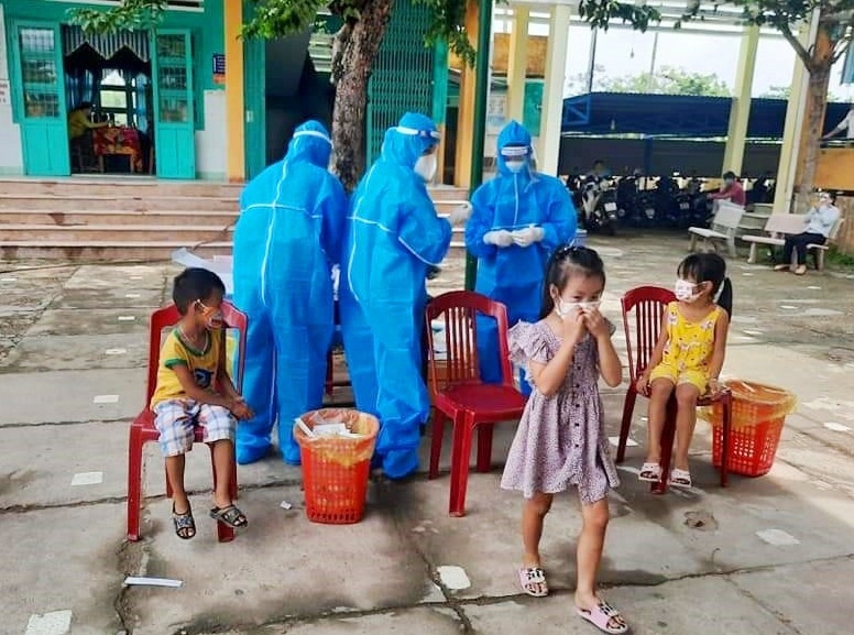 Công ty Giày Rieker không xét nghiệm định kỳ, 6 công nhân bị mắc Covid-19 Công ty Giày Rieker không xét nghiệm định kỳ, 6 công nhân bị mắc Covid-19