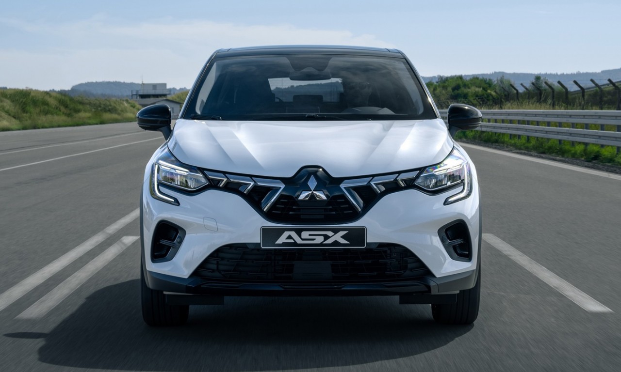 Mitsubishi Outlander Sport ra mắt, thiết kế tương tự Renault Captur Mitsubishi Outlander Sport ra mắt, thiết kế tương tự Renault Captur