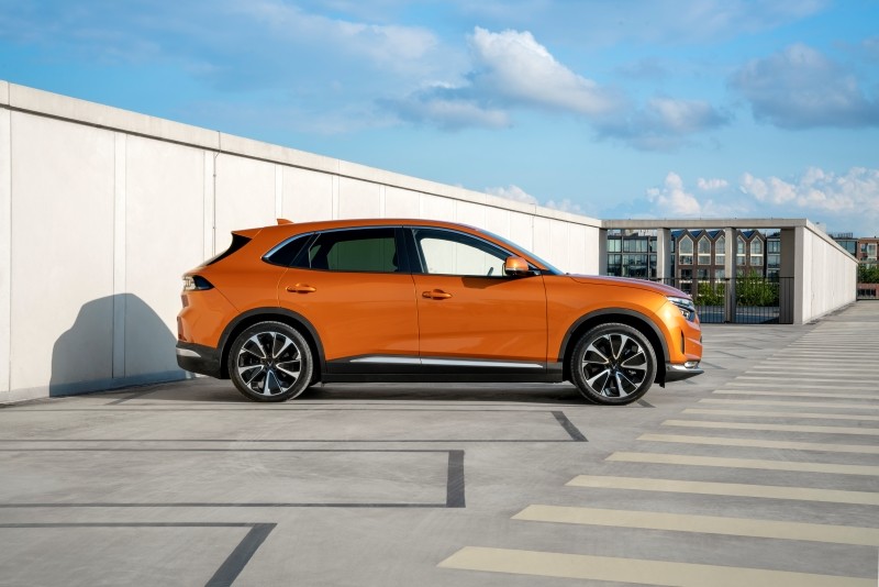 VinFast giới thiệu VF8 và VF9 tại triển lãm EV Experience 2022 Hà Lan VinFast giới thiệu VF8 và VF9 tại triển lãm EV Experience 2022 Hà Lan