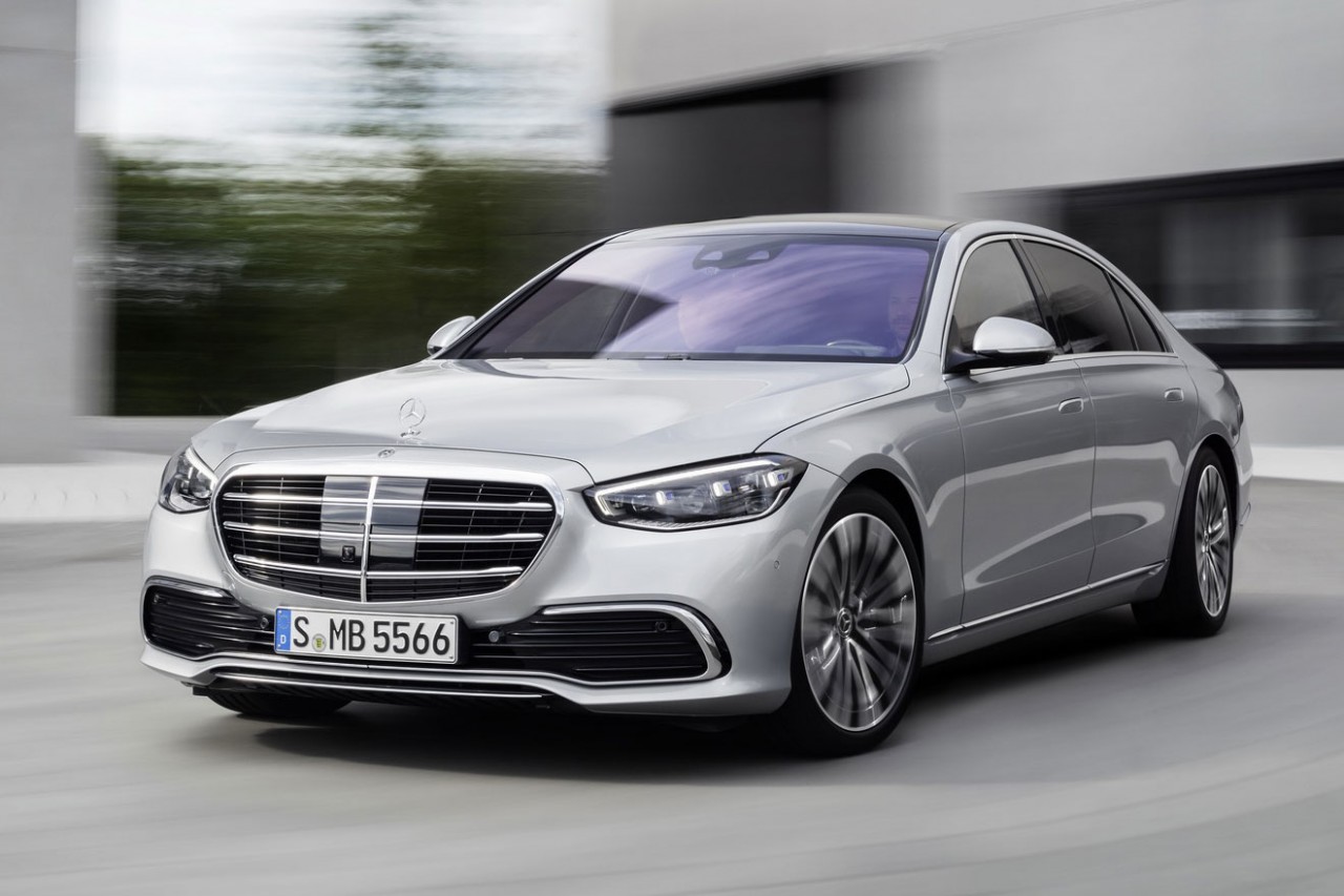 Mercedes-Benz Việt Nam giới thiệu S-class 2021 và xe điện EQS vào ngày 25/11