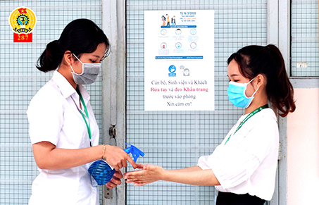 Rửa tay khửa khuẩn phòng chống covid
