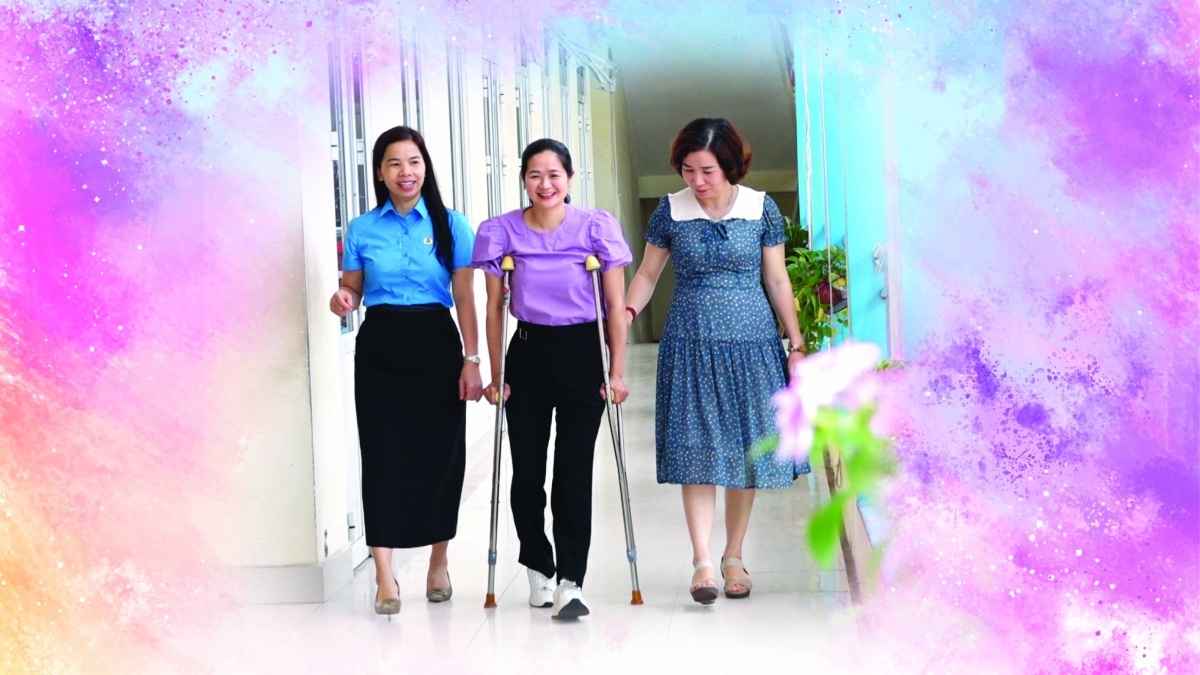 Cô giáo của những bài học về lòng kiên cường