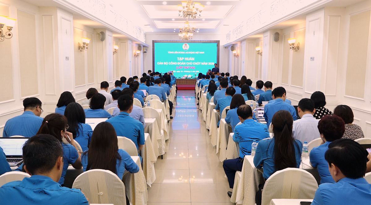 Khai giảng lớp tập huấn cán bộ công đoàn chủ chốt năm 2026 - lớp thứ 2
